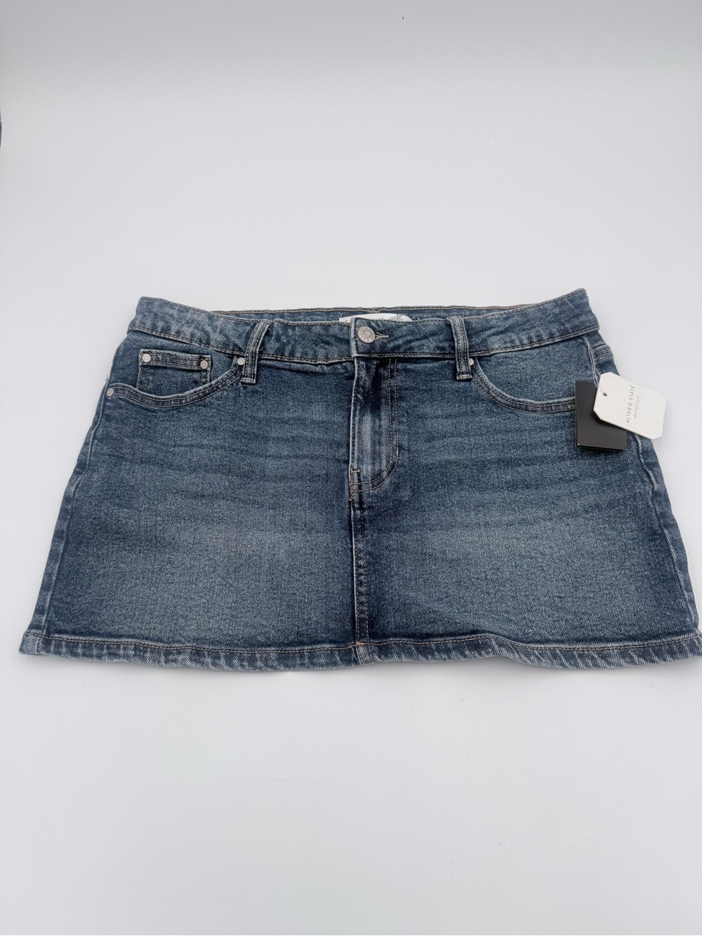 NWT Altar'd State Women's Size M Denim Blue Jean Skirt Dark Wash